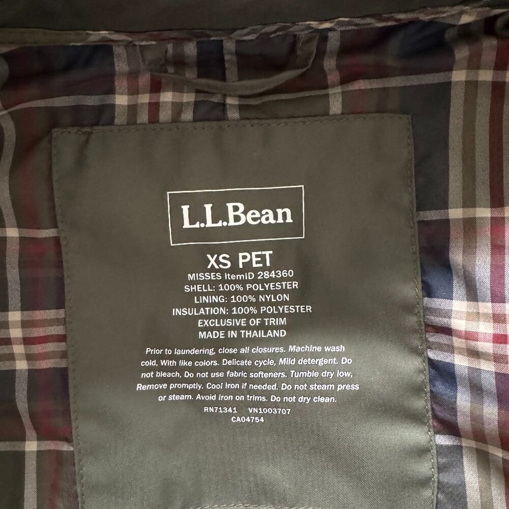 L.L. Bean Quilted Riding Jacket - Picture 3 of 3